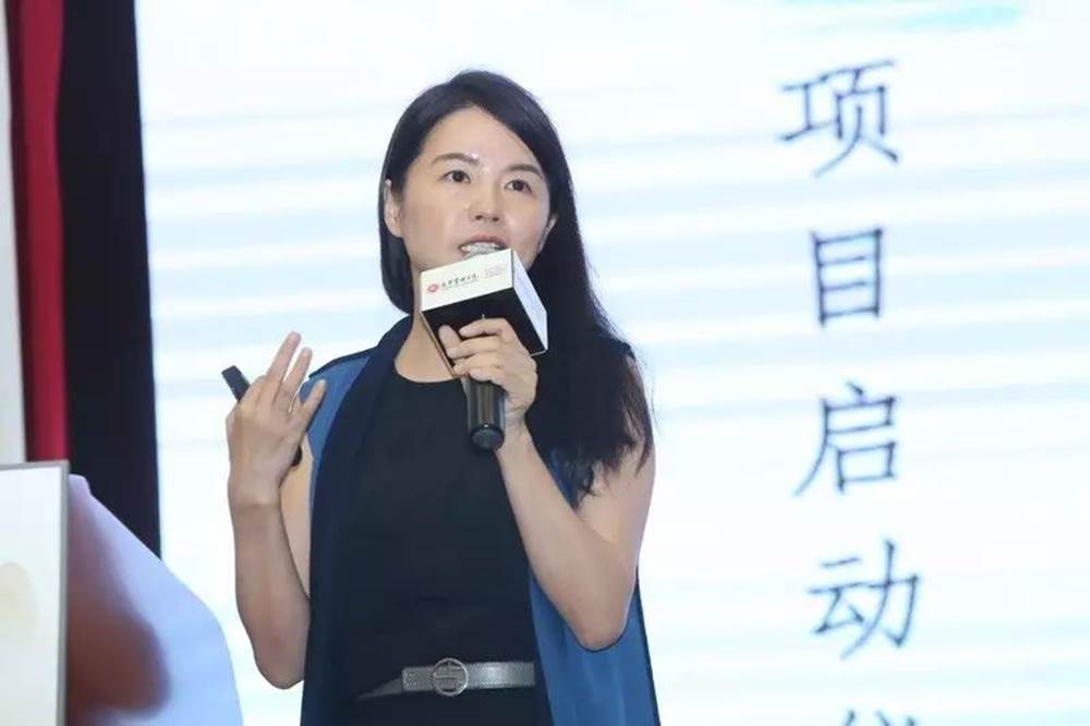https://mmbiz.qpic.cn/mmbiz_jpg/7QDLbtf4GibfIqM8kRxTH2zibrbTnvIvqI8f6QjX8jDiayBhmqdf8PnPKqyVZckZIdqPG8MPydaGk1DkHypRL3SQw/0?wx_fmt=jpeg